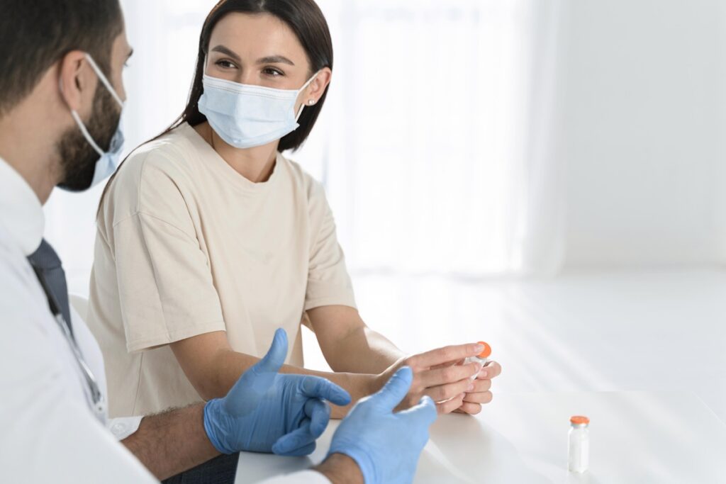 Badania laboratoryjne dla osób przewlekle chorych w domu Warszawa – wygodne pobranie z dojazdem